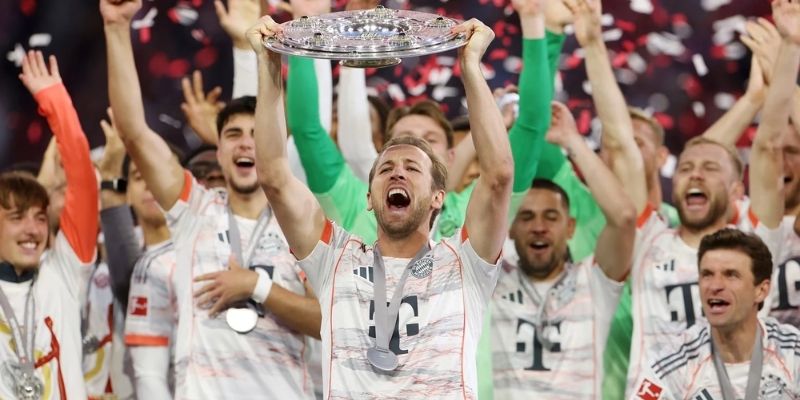 Các cuộc đua hấp dẫn trên bảng xếp hạng Bundesliga