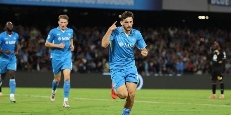 Cục diện cuộc đua trụ bảng xếp hạng Serie A đầy căng thẳng
